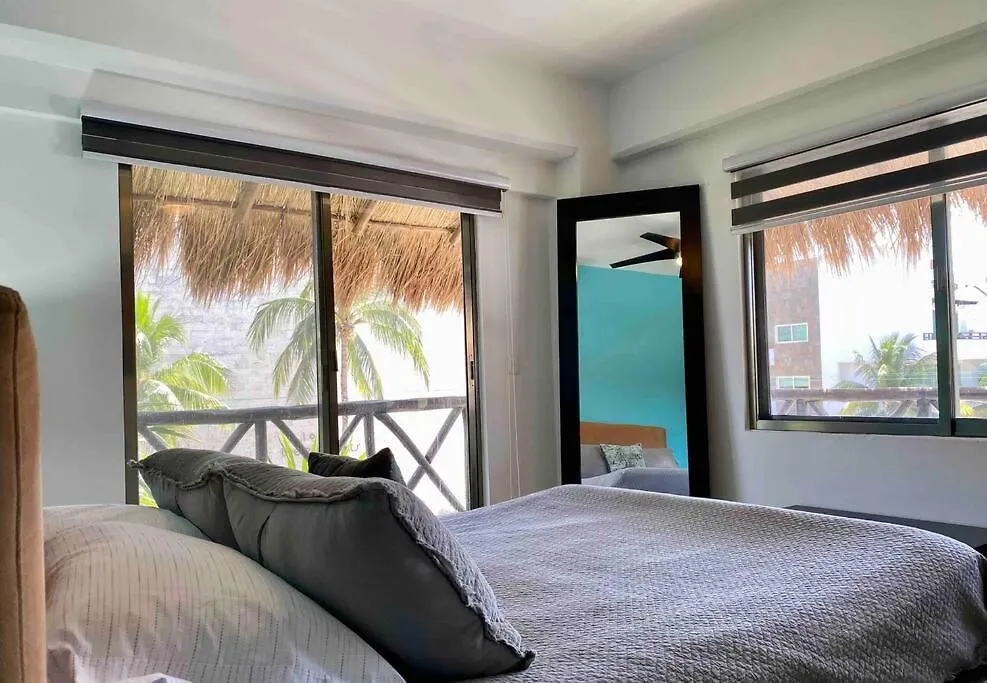 Huge Apartment, Steps To The Beach & Lifestyle Playa del Carmen 0*,  México