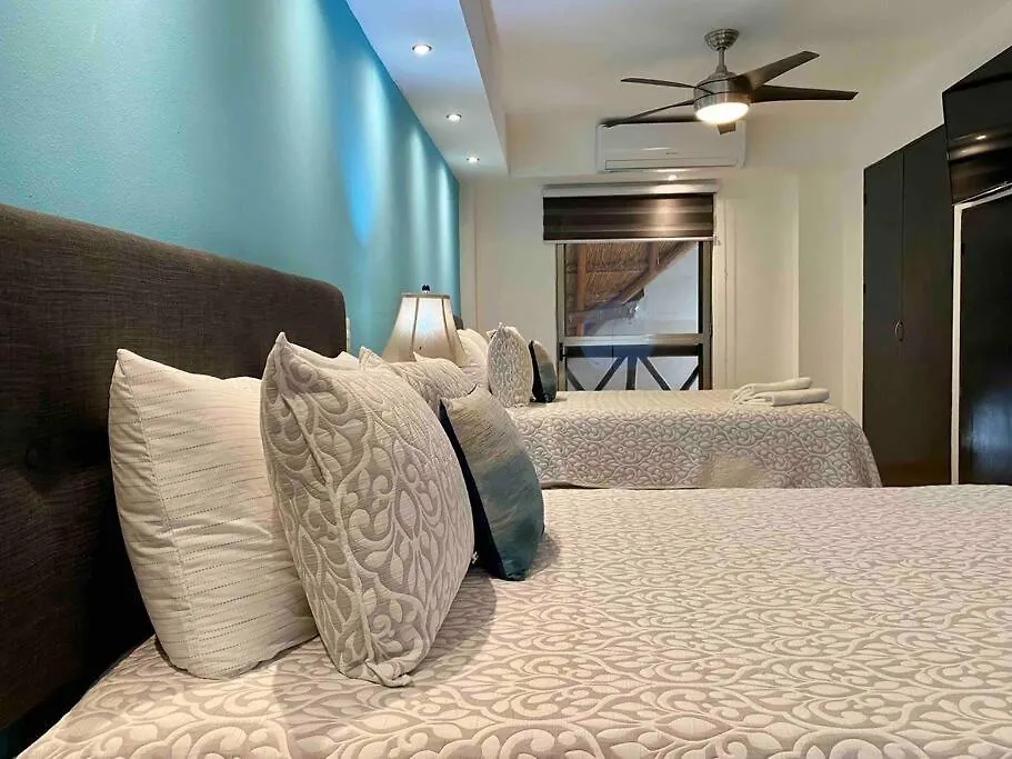 Huge Apartment, Steps To The Beach & Lifestyle Playa del Carmen Apartamento